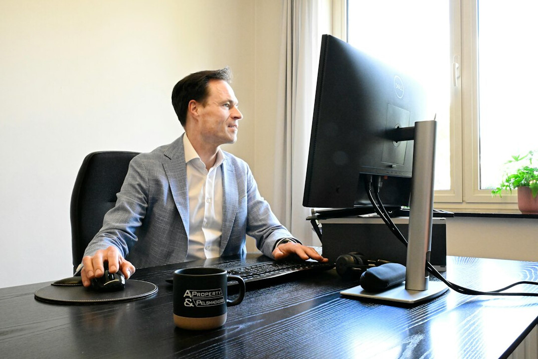 beginner programmer at desk